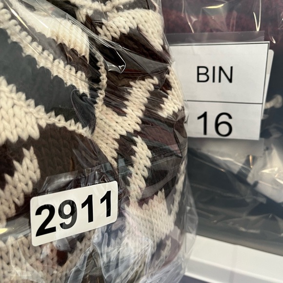 Alecia Sweater - Picture 11 of 11